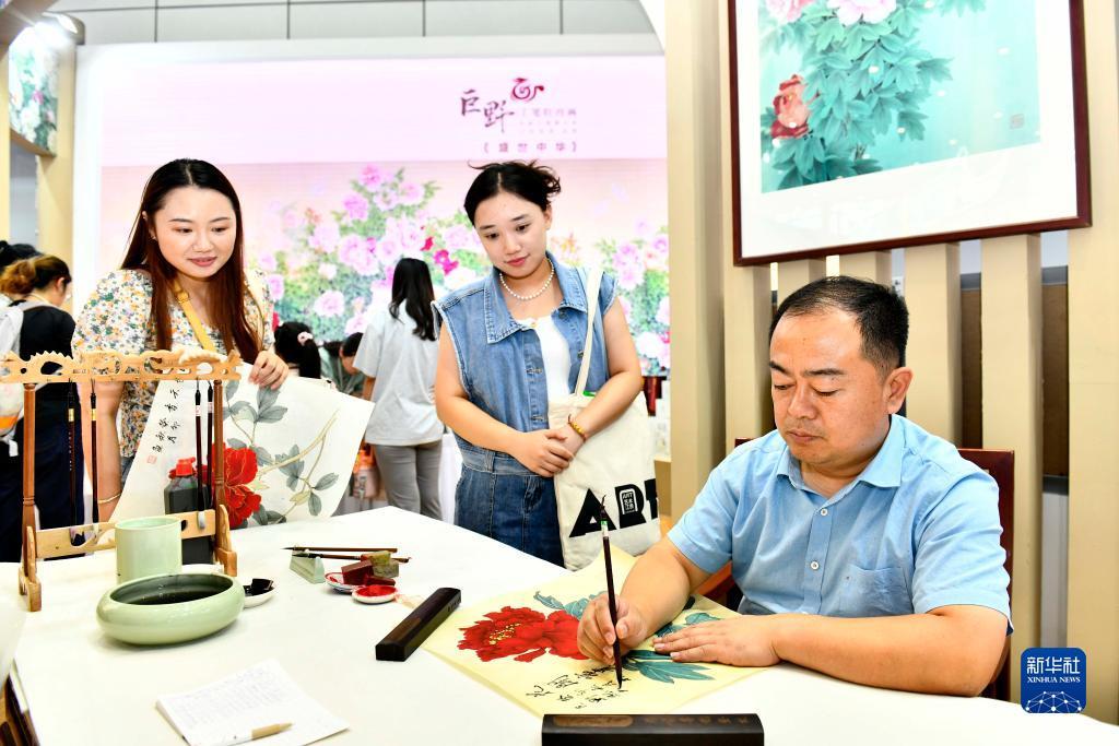 澳门十三弟真人
